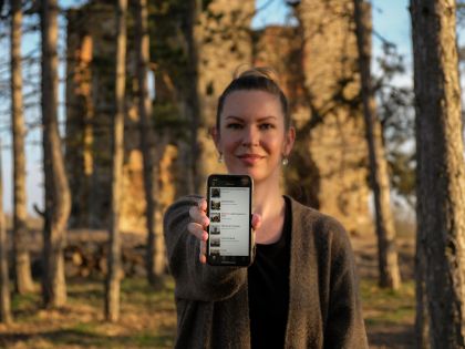 Úžasná místa v Česku sleduje víc než milion lidí. Zakladatelka stráví na cestách i 258 dní v roce