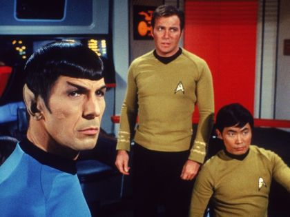 Máte rádi sci-fi? Kteří autoři dodávají Bezosovi či Muskovi vesmírnou inspiraci